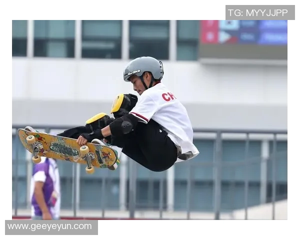 深圳滑板队以82分领跑世界滑板锦标赛积分榜展现强劲实力