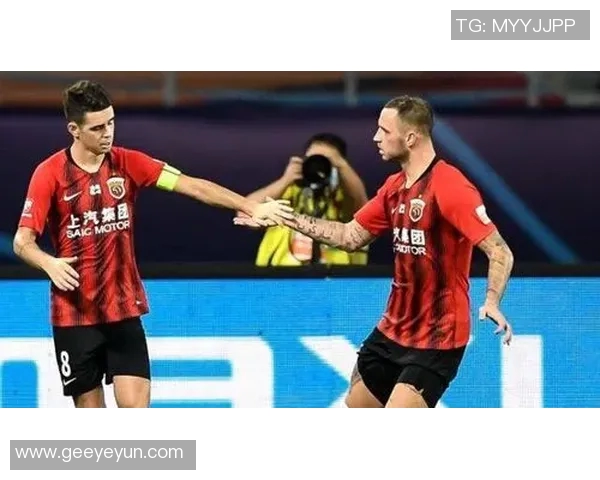 重庆羽毛球队与广州羽毛球队赛后复盘团队协作分析与经验总结